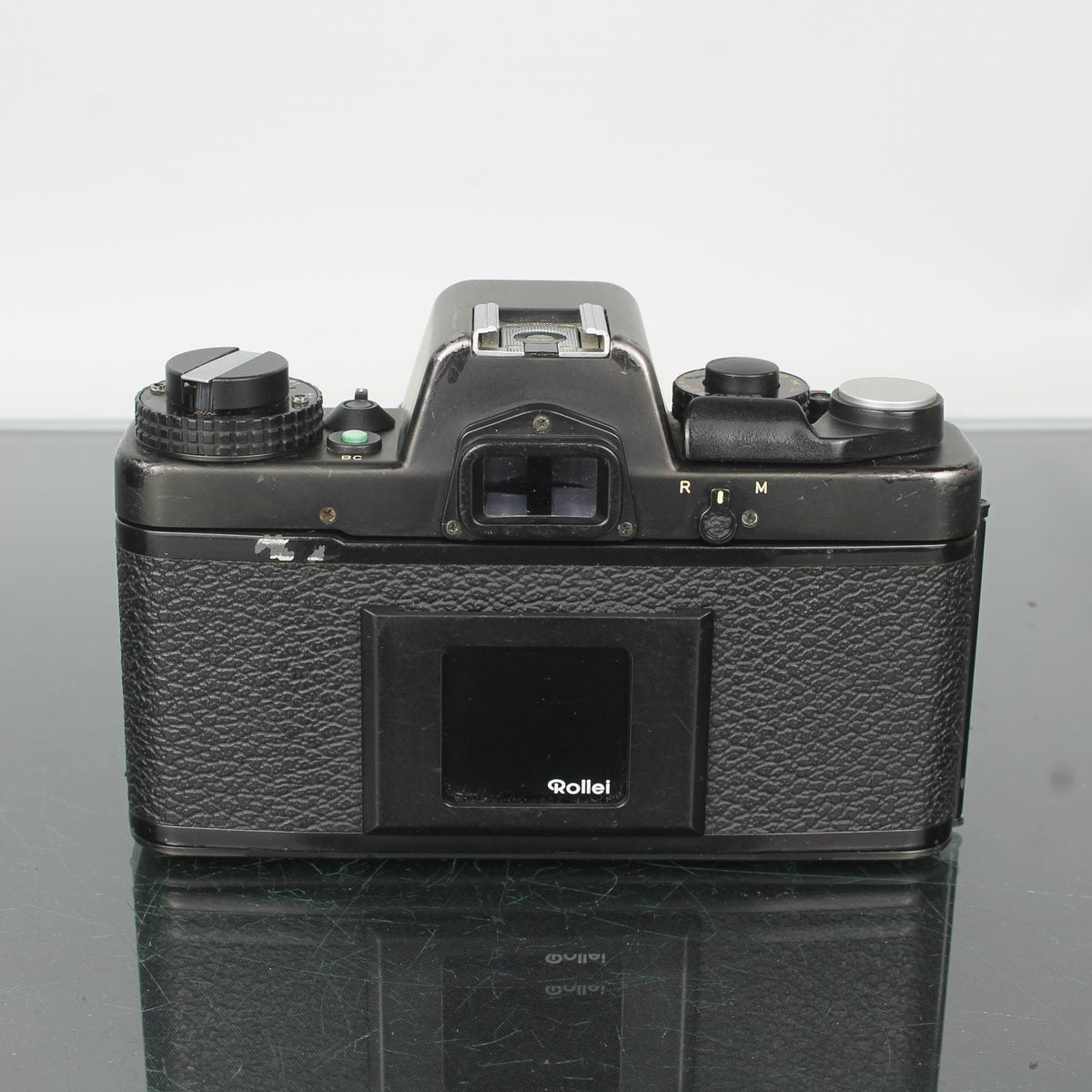 Rolleiflex SL35 E + COLOR-Ultron 1.4/55