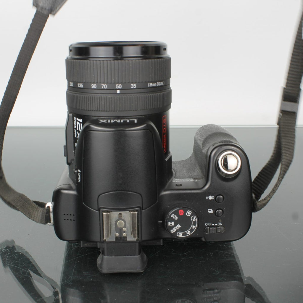 Panasonic Lumix DMC-FZ50