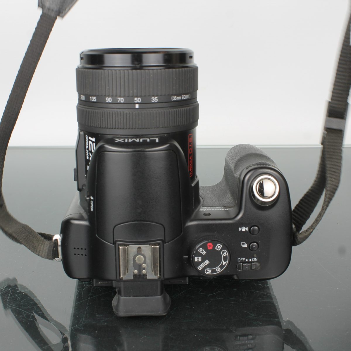 Panasonic Lumix DMC-FZ50