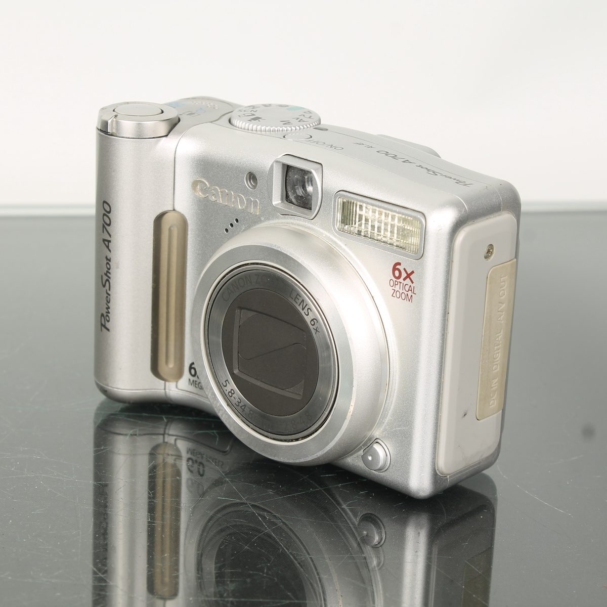 Canon PowerShot A700 Digital Camera - 6MP 6x Zoom – Dutch|Thrift