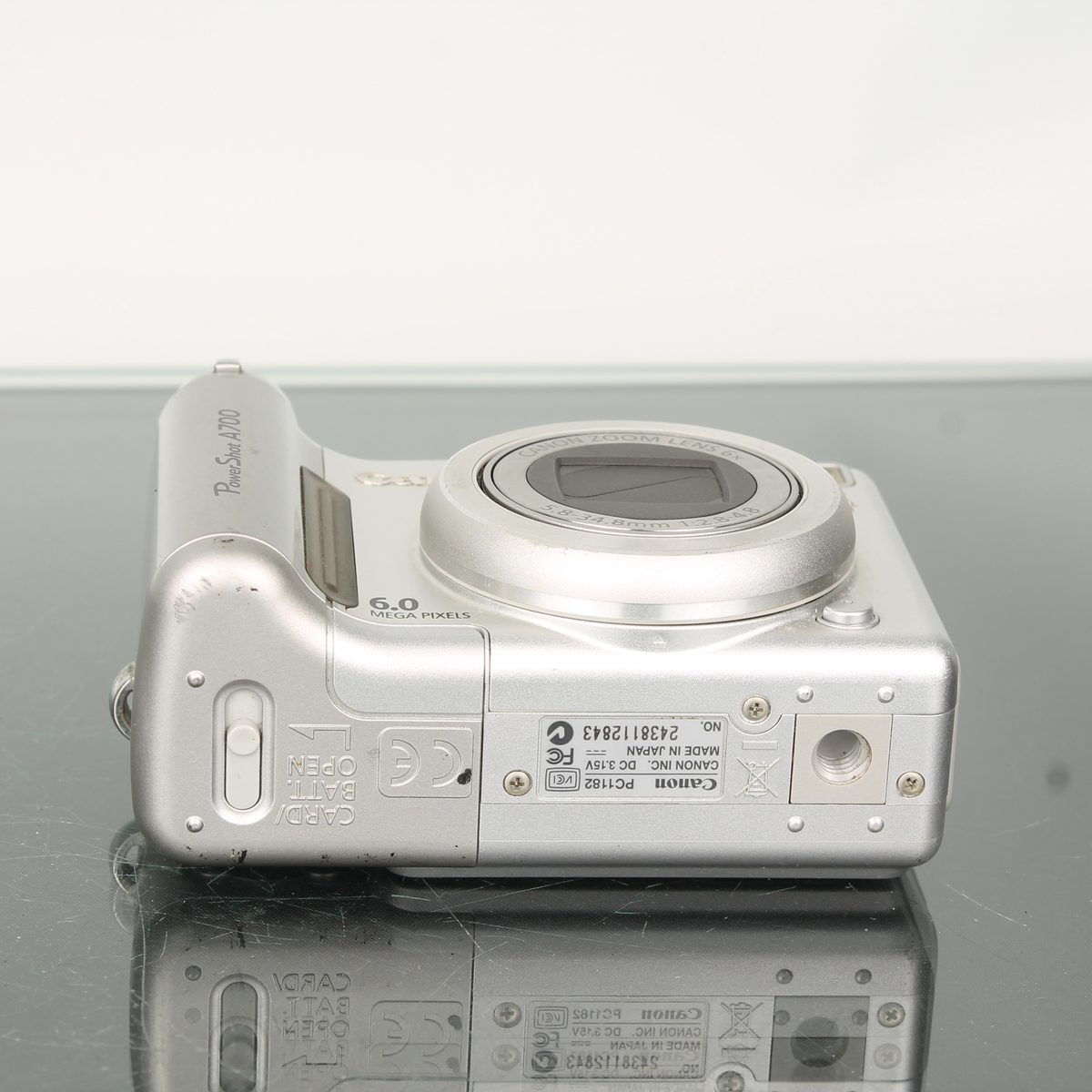 Canon PowerShot A700 Digital Camera - 6MP 6x Zoom – Dutch|Thrift