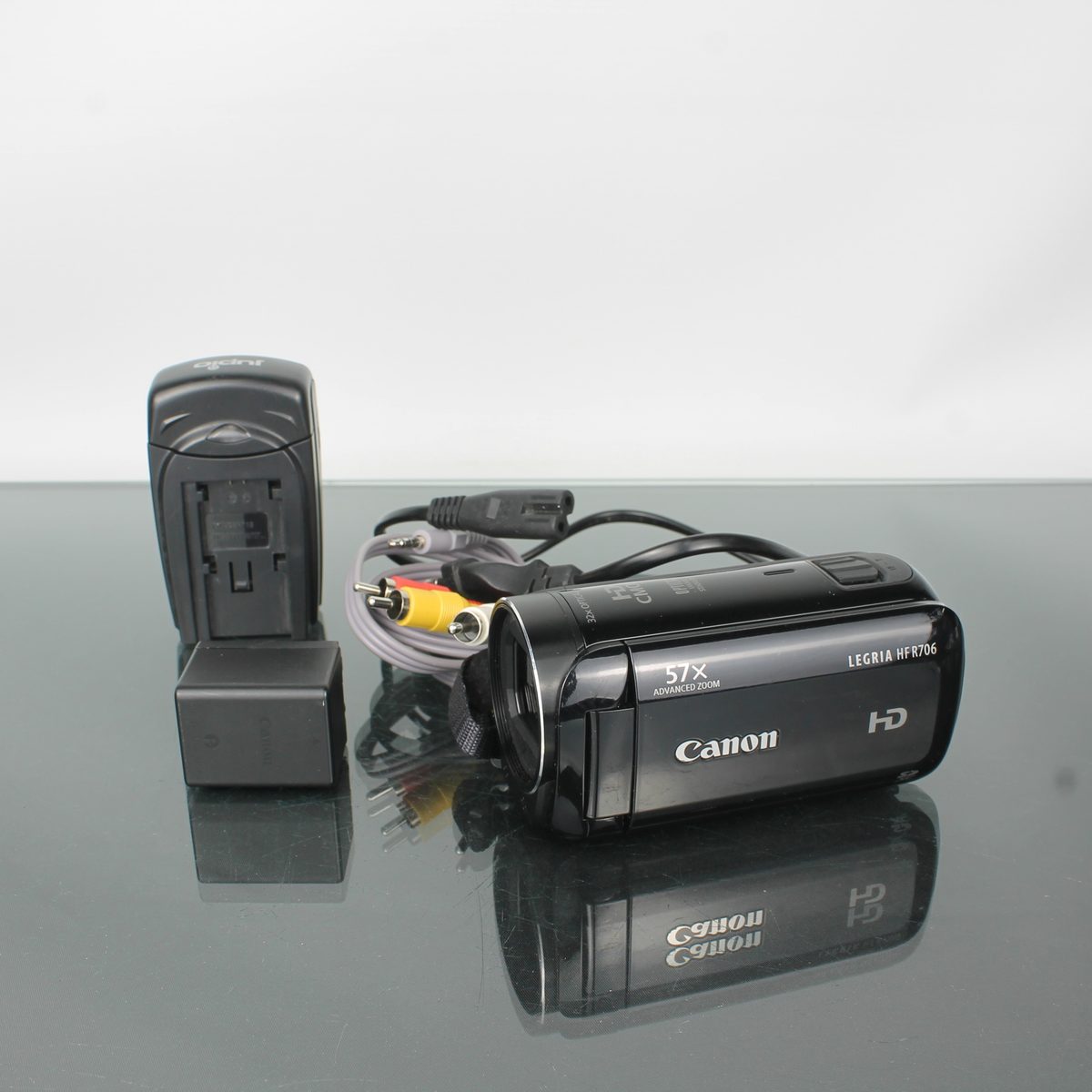 Konica Big Mini BM-311Z Review: Compact 35mm Zoom Classic – Dutch