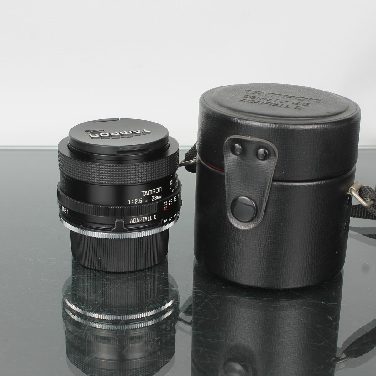 Tamron 28mm f/2.5