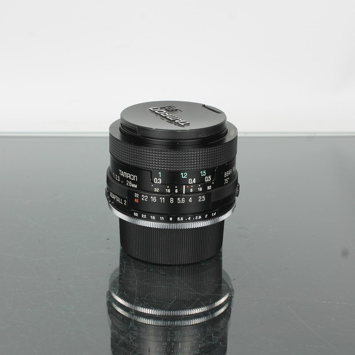 Tamron 28mm f/2.5
