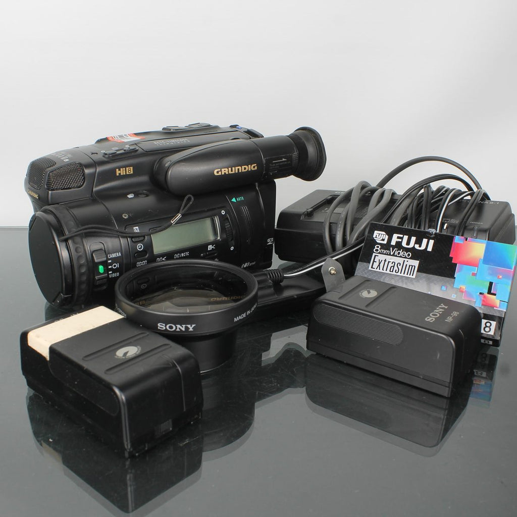 Grundig Hi8 Livecam LC485HE + Sony Wide Conversion Lens