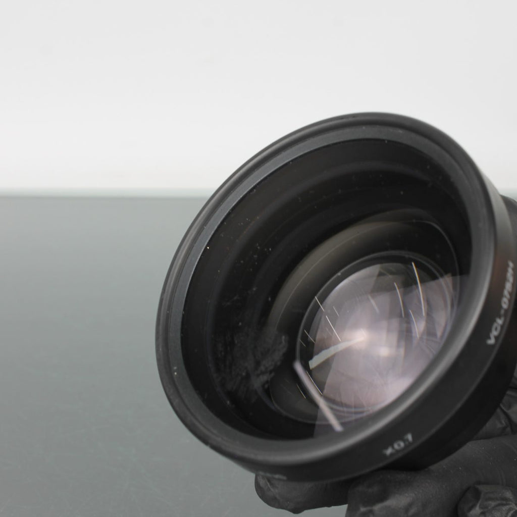 Grundig Hi8 Livecam LC485HE + Sony Wide Conversion Lens