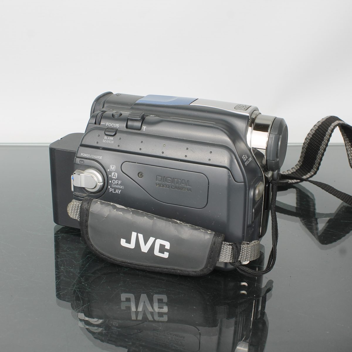 JVC GR-D24E
