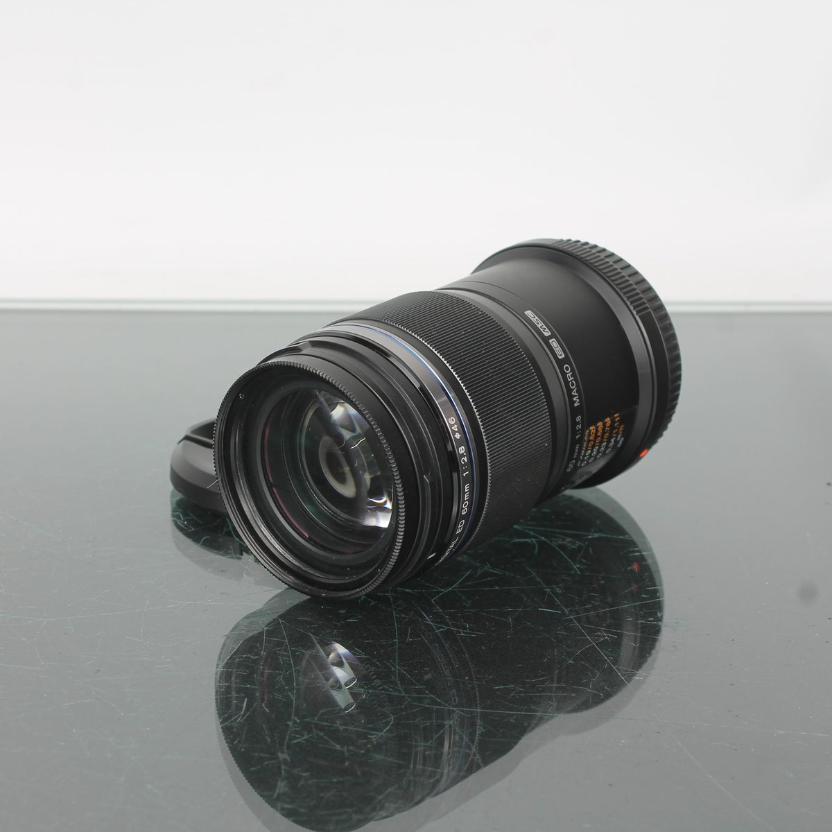 Olympus M.Zuiko Digital ED 60mm f/2.8 Macro MFT Lens – Dutch|Thrift