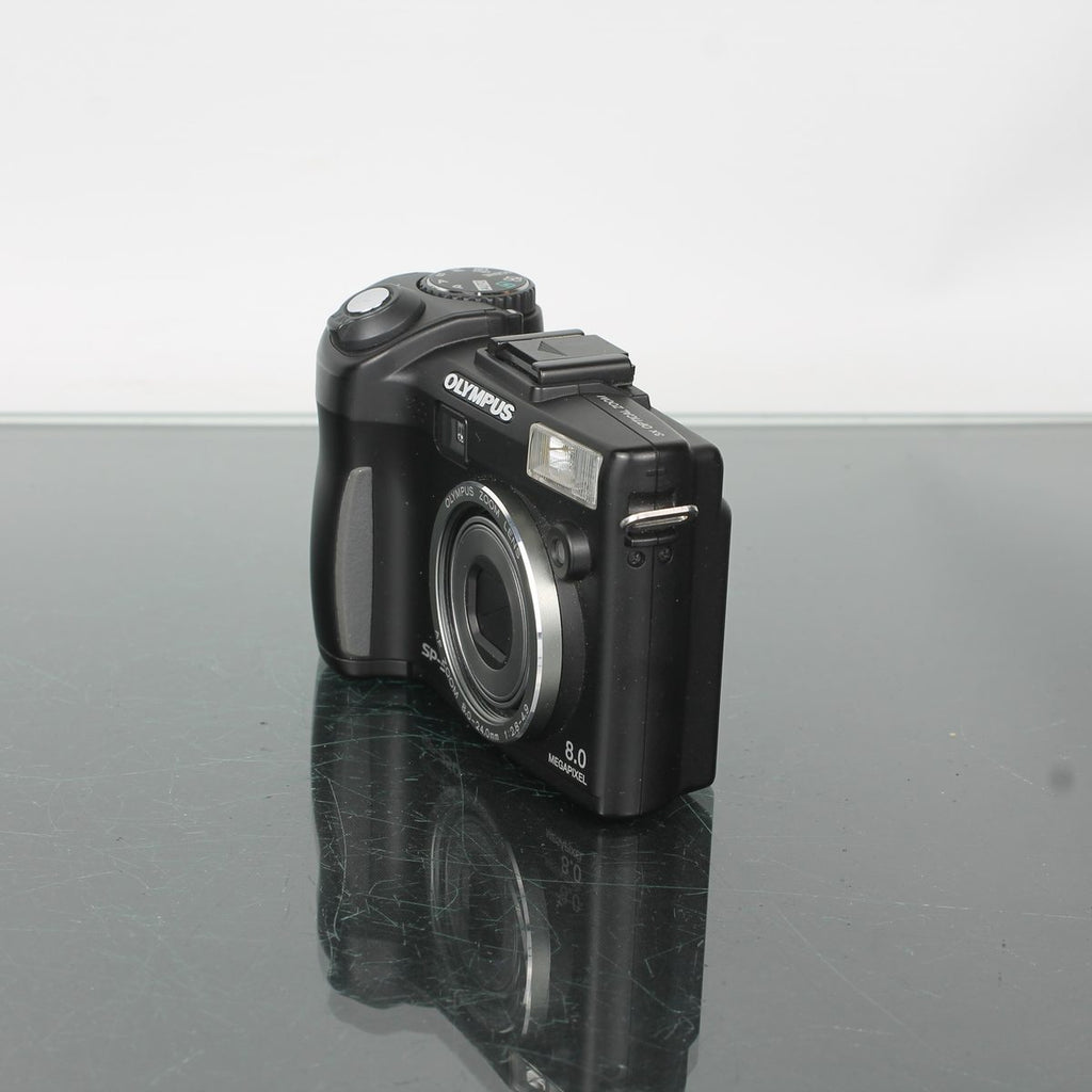 Olympus SP-350 + Underwater Kit