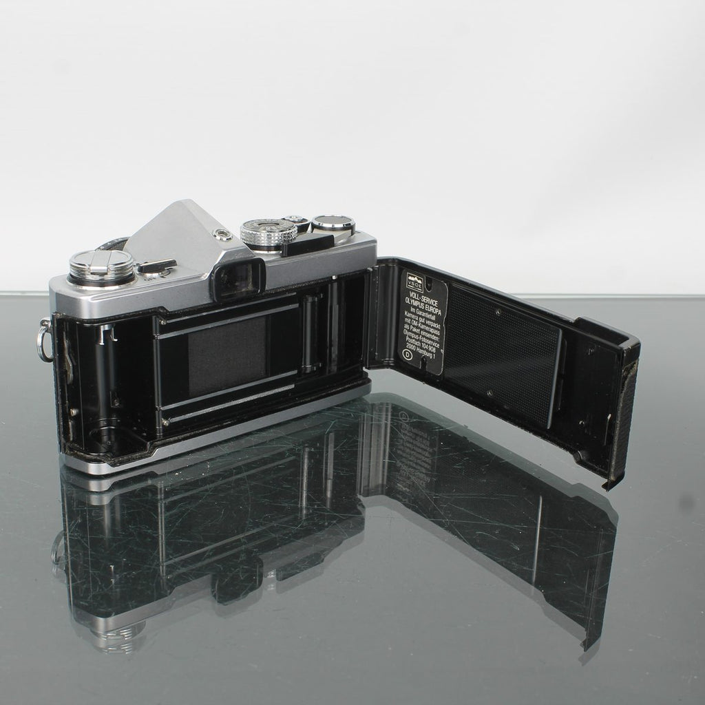 Olympus OM-1 + Olympus Auto-S 50mm f/1.8