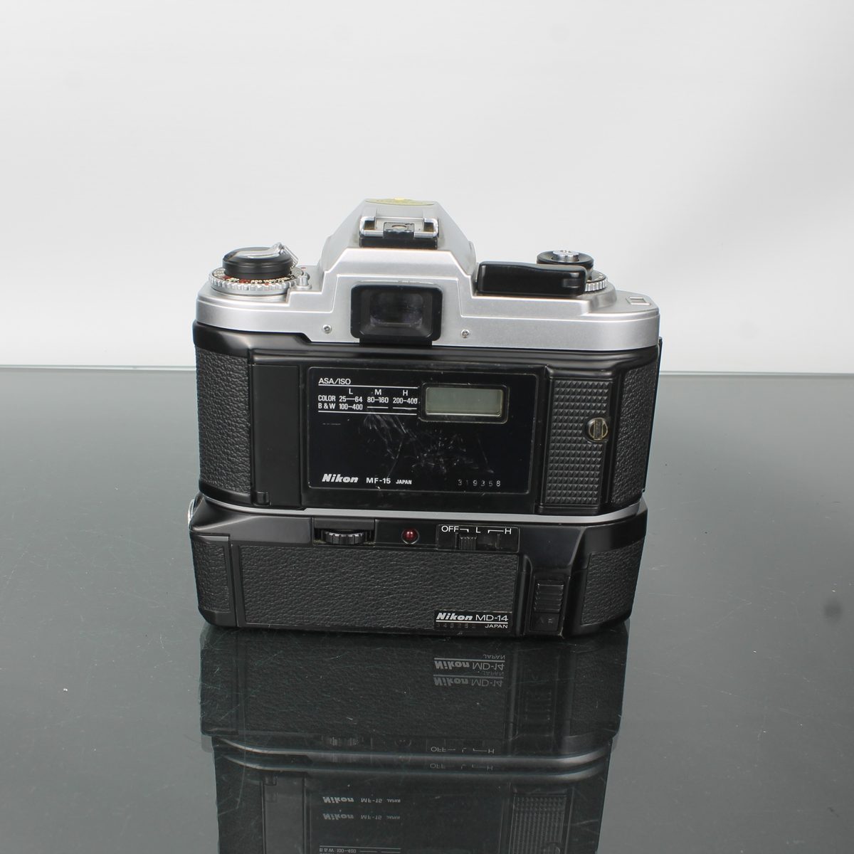 Nikon FG + Nikon 50mm 1:1.8