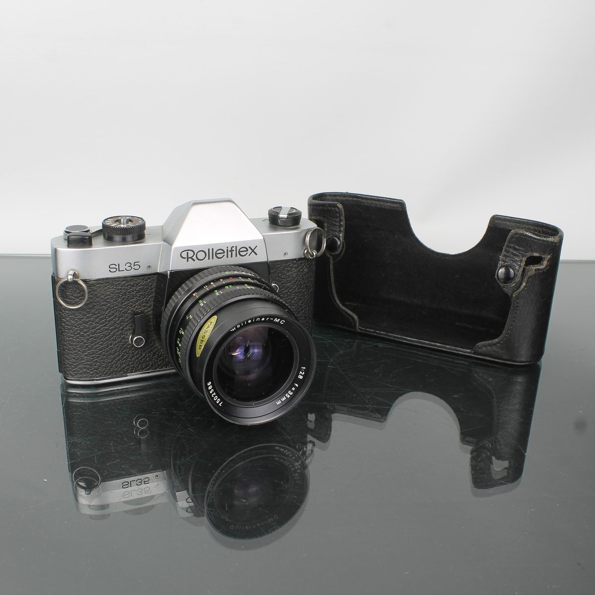 Rolleiflex SL35 + Rolleinar-MC 1:2.8 F=35mm
