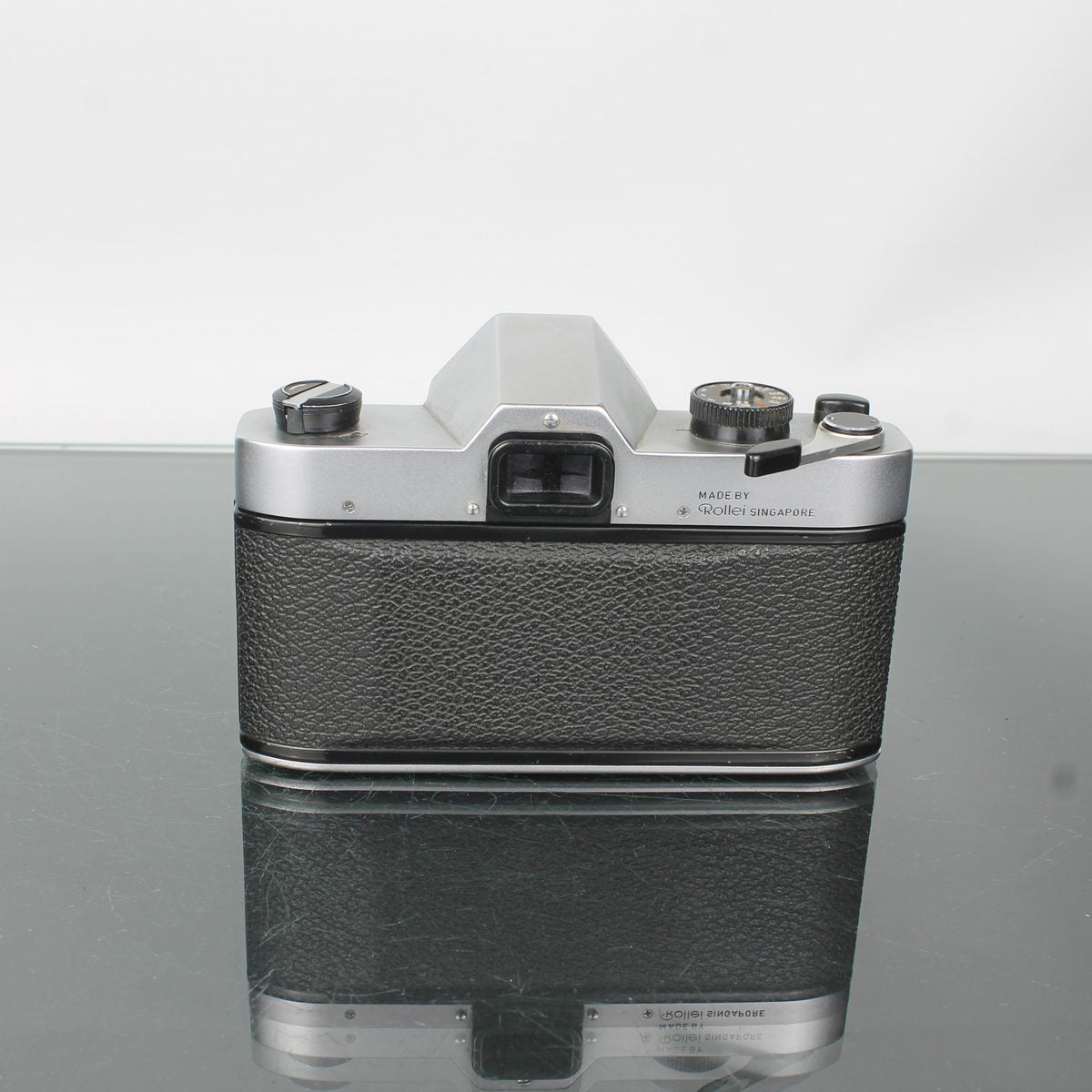 Rolleiflex SL35 Film Camera with Rolleinar-MC 35mm f/2.8 Lens