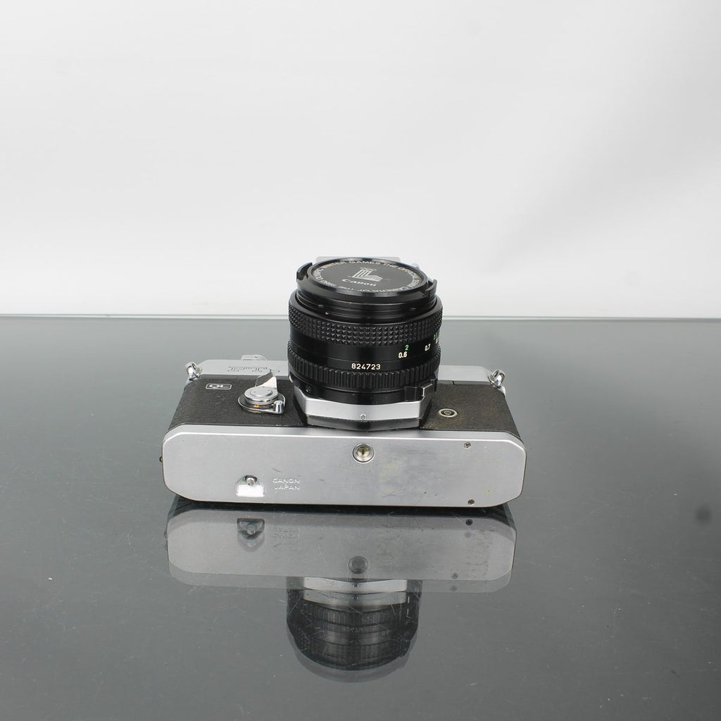 Canon FTb + Canon FD 50mm 1:1.8