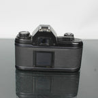 Nikon EM + Nikon Series E 50mm 1:1.8