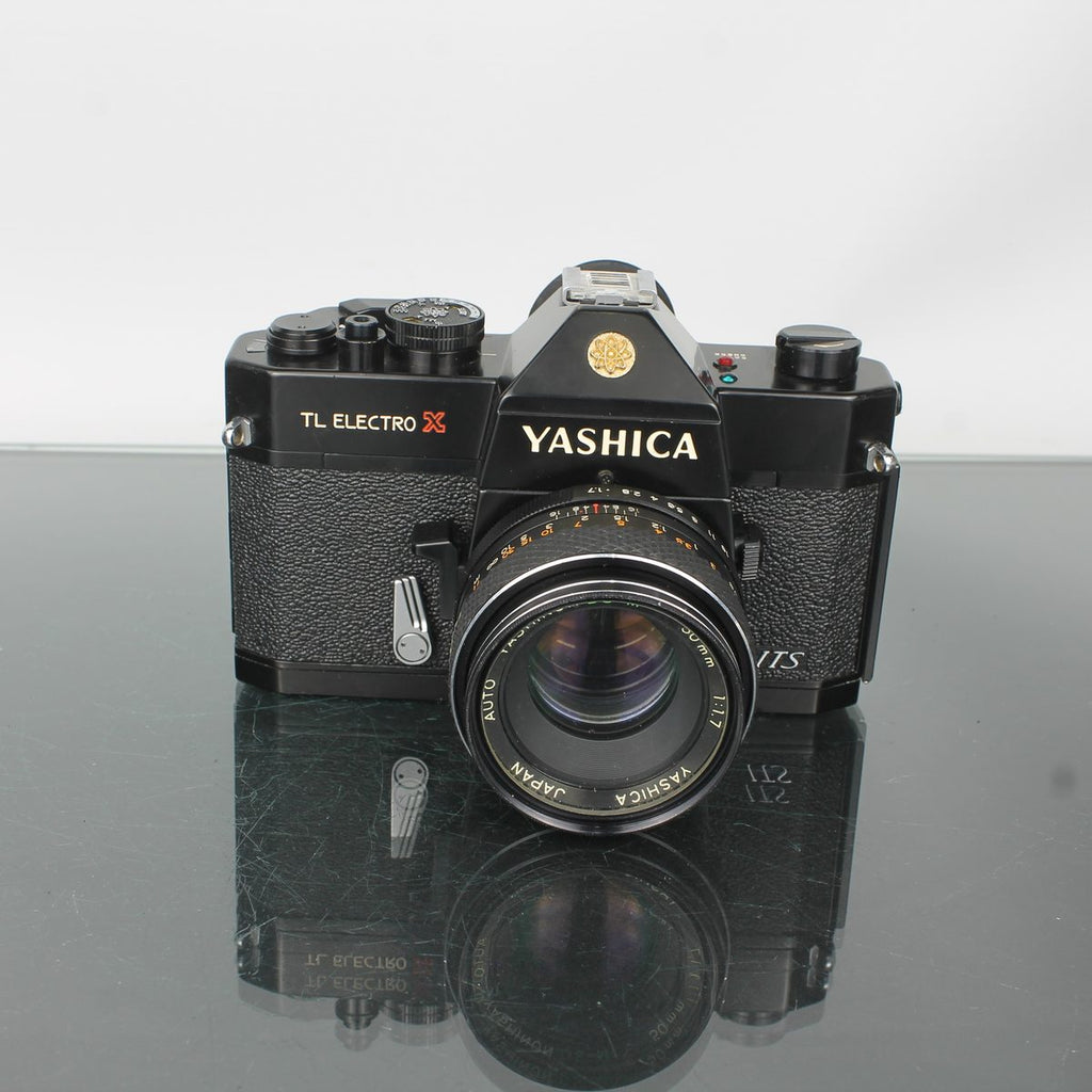 Yashica TL Electro X + Auto Yashinon 50mm f/1.7