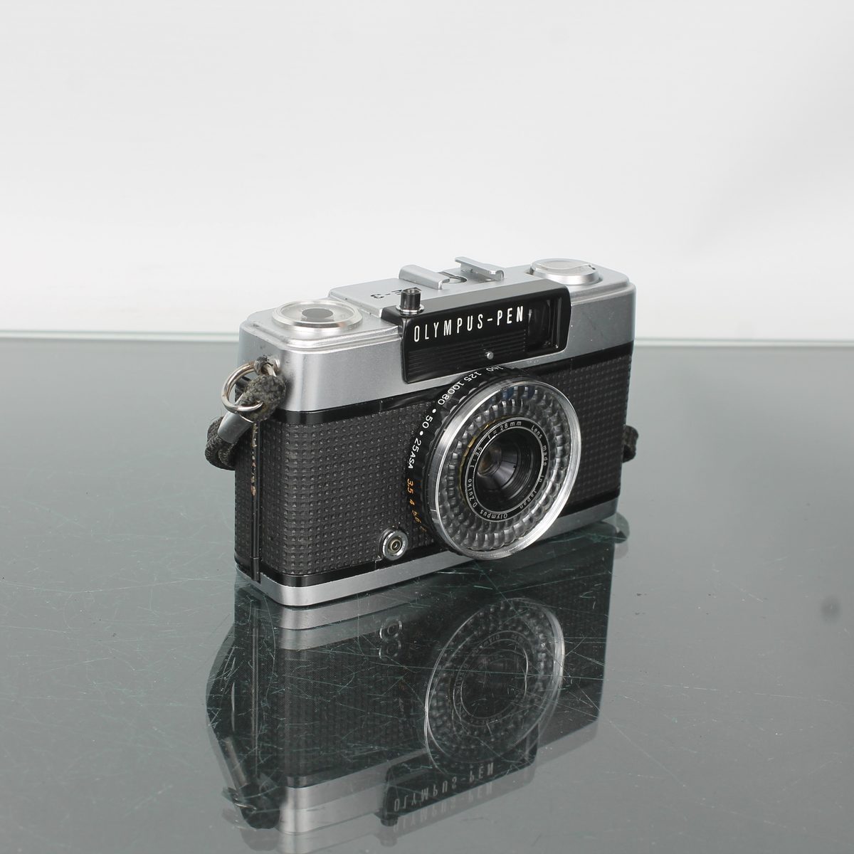 Olympus Pen EE-3