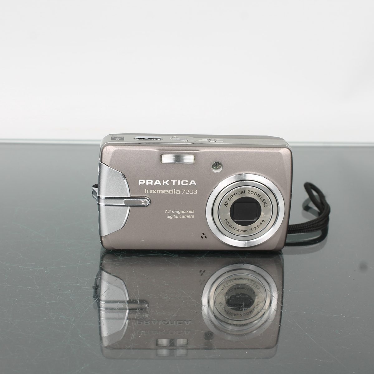 Praktica Luxmedia 7203