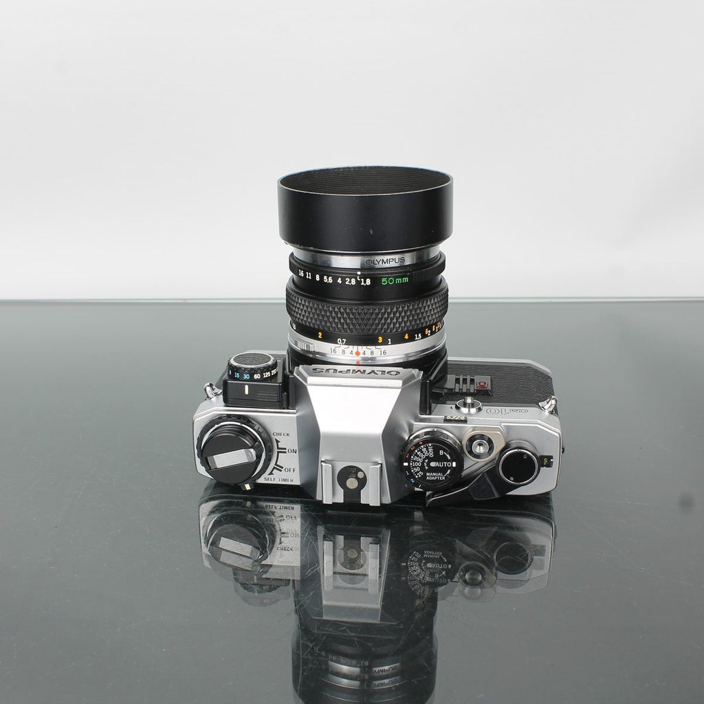 Olympus OM-10 + Olympus Auto-S 1:1.8 f=50mm