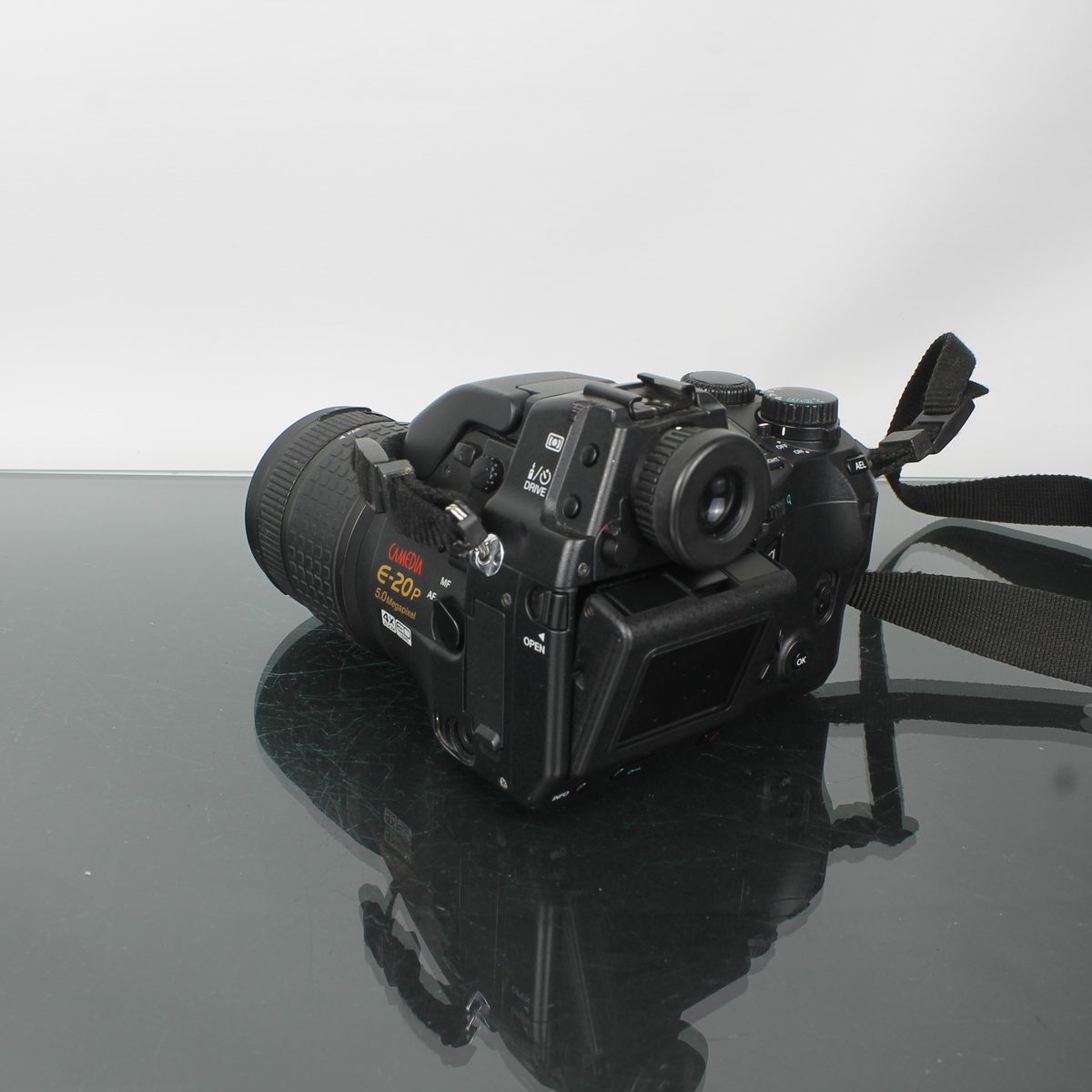 Olympus Camedia E-20P