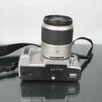 Minolta Dynax 40 + Minolta AF 28-100mm 1:3.5-5.6