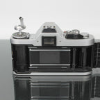 Canon AV-1 + Canon FD 50mm 1:1.8