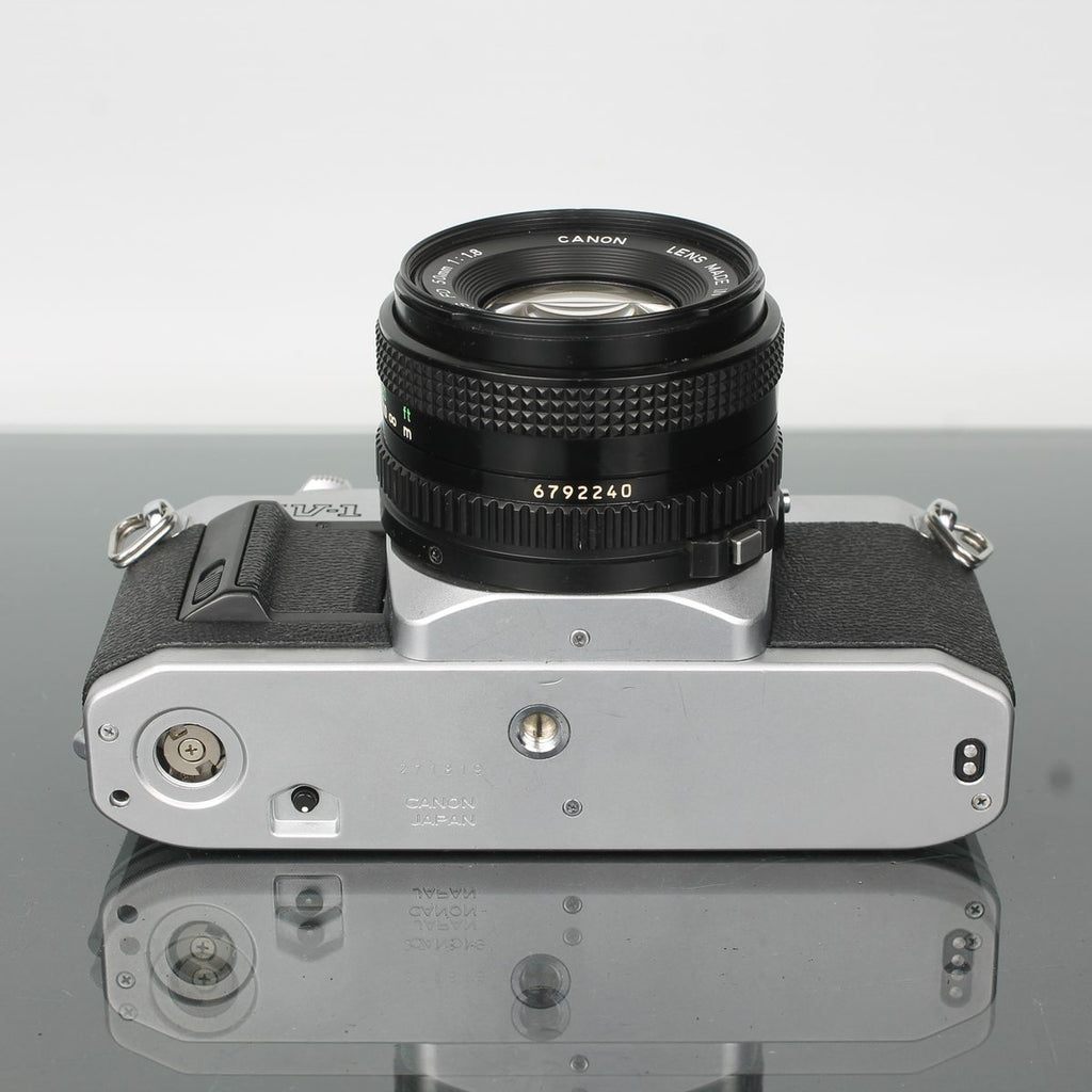 Canon AV-1 + Canon FD 50mm 1:1.8