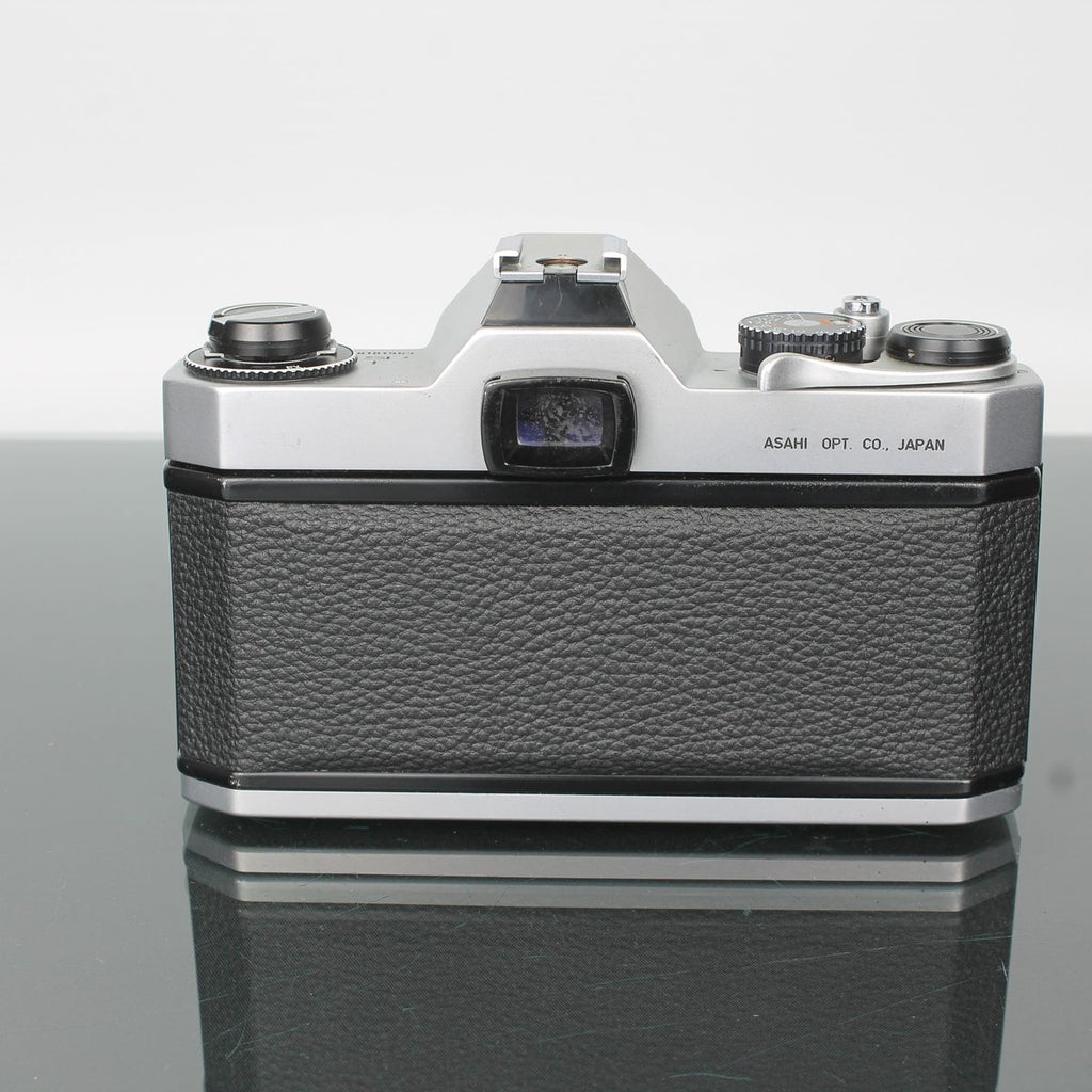 Asahi Pentax Spotmatic F + Super-Takumar 55mm f/2