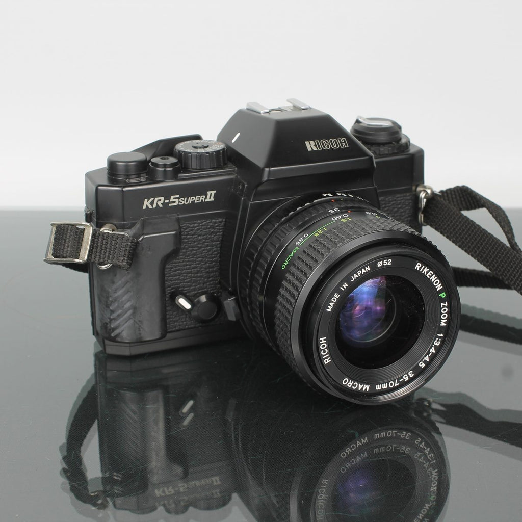 Ricoh KR-5 Super II + Ricoh P 1:3.4-4.5 35-70mm
