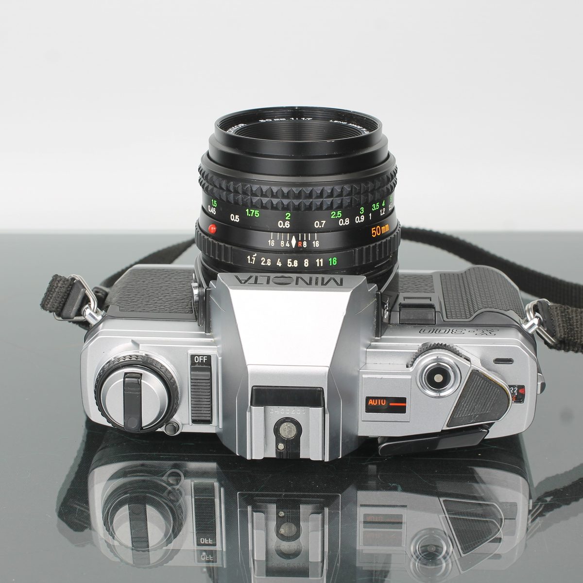 Minolta X-300 + Minolta MD 50mm 1:1.7