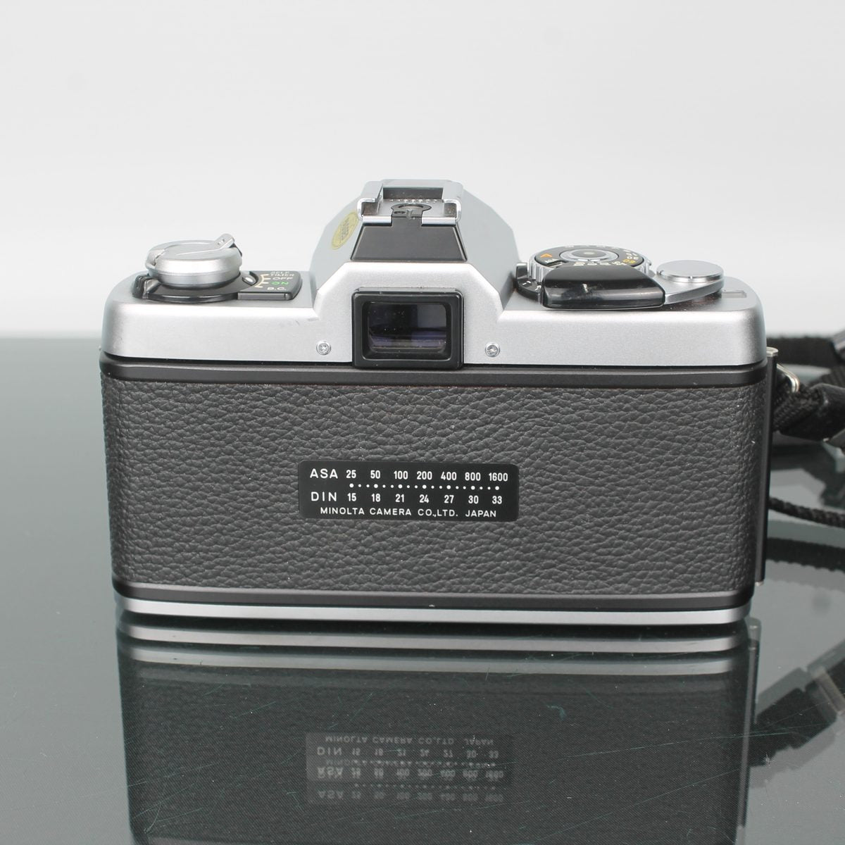 Minolta XG-1 + Minolta MD 50mm 1:1
