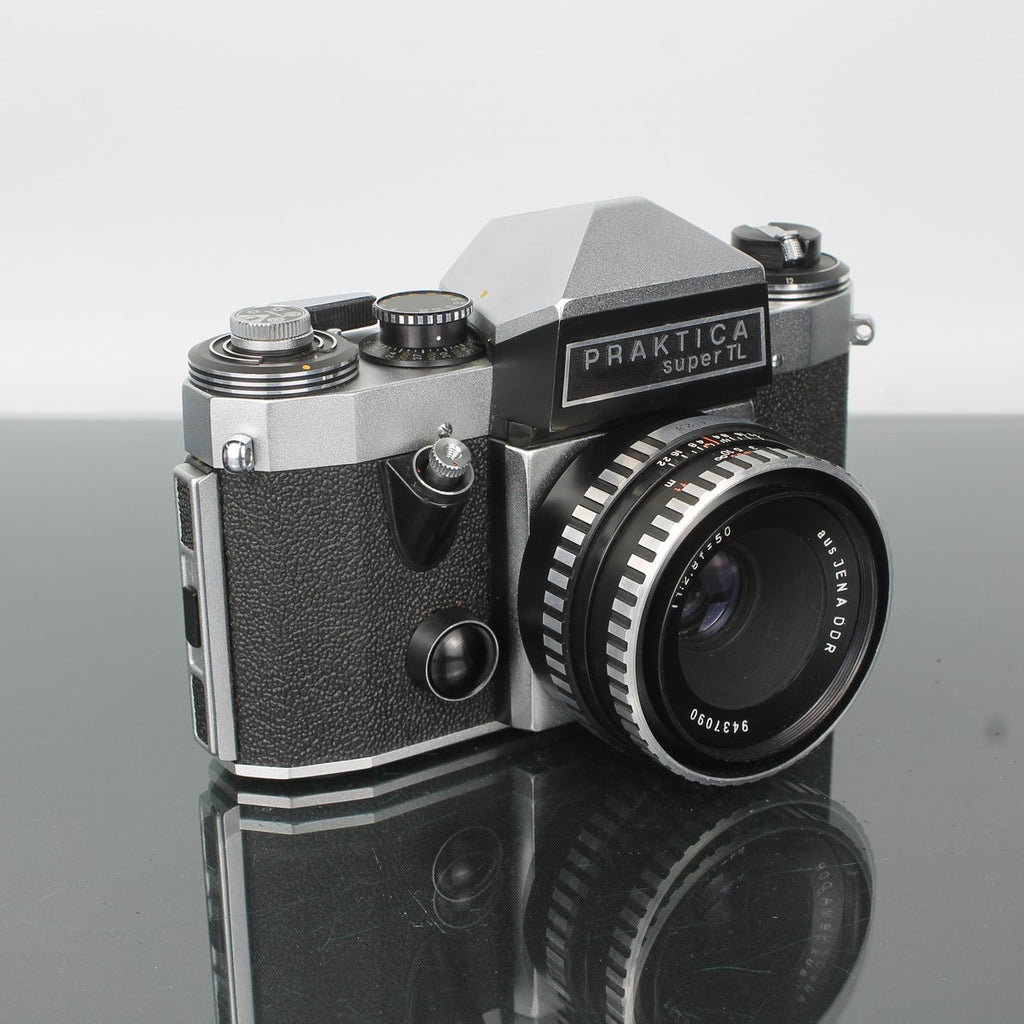 Praktica Super TL + aus Jena DDR 2.8/50mm