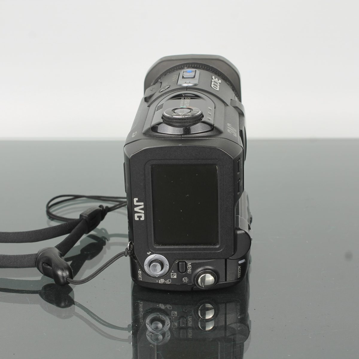 JVC 3CCD GZ-MC500E