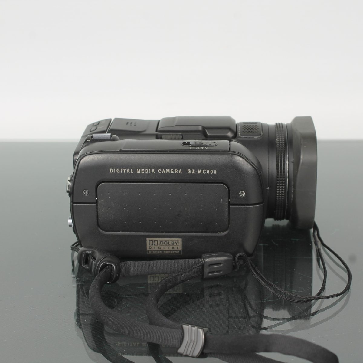 JVC 3CCD GZ-MC500E