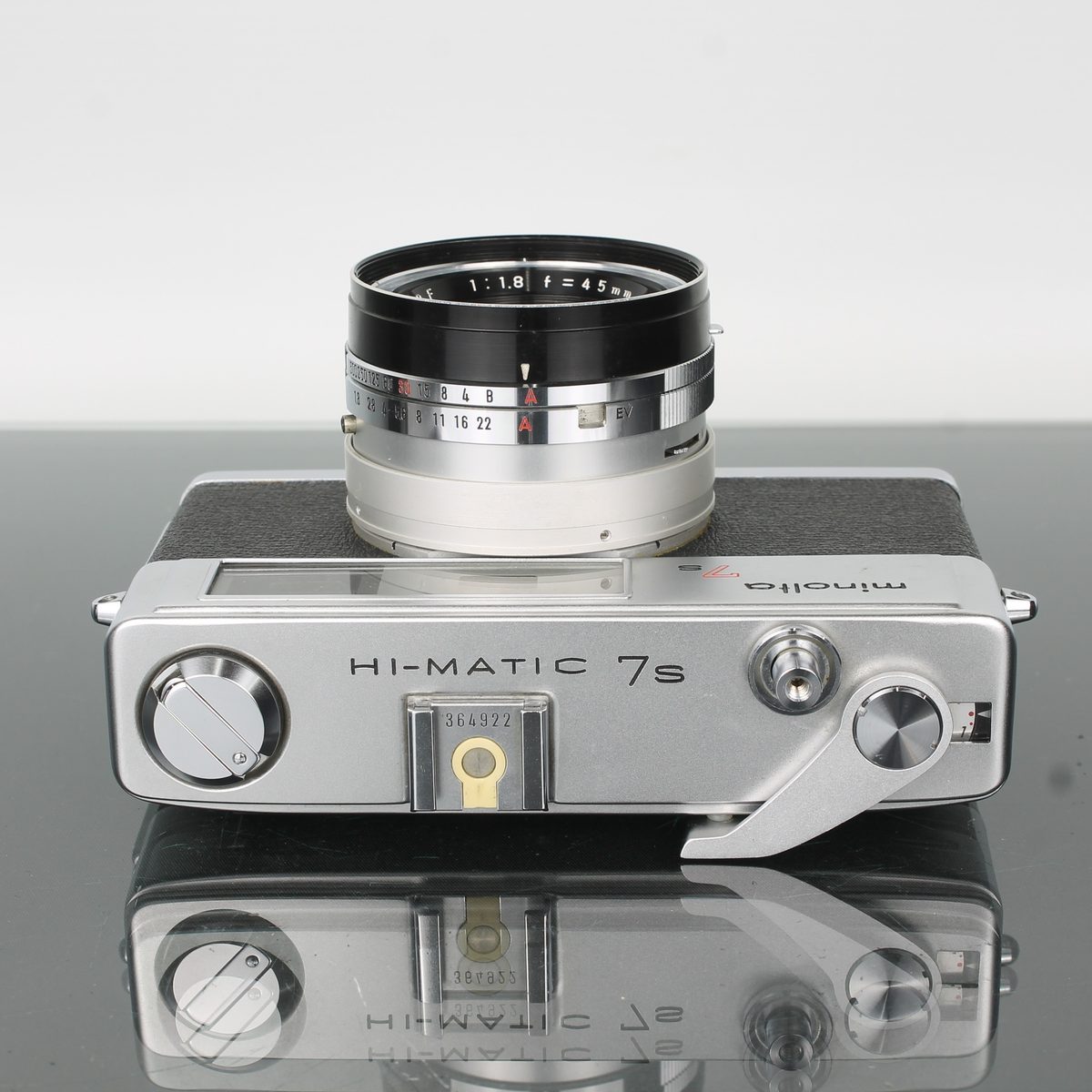 Minolta Hi-Matic 7s + Minolta Rokkor-PF 1:1.8 f=45mm