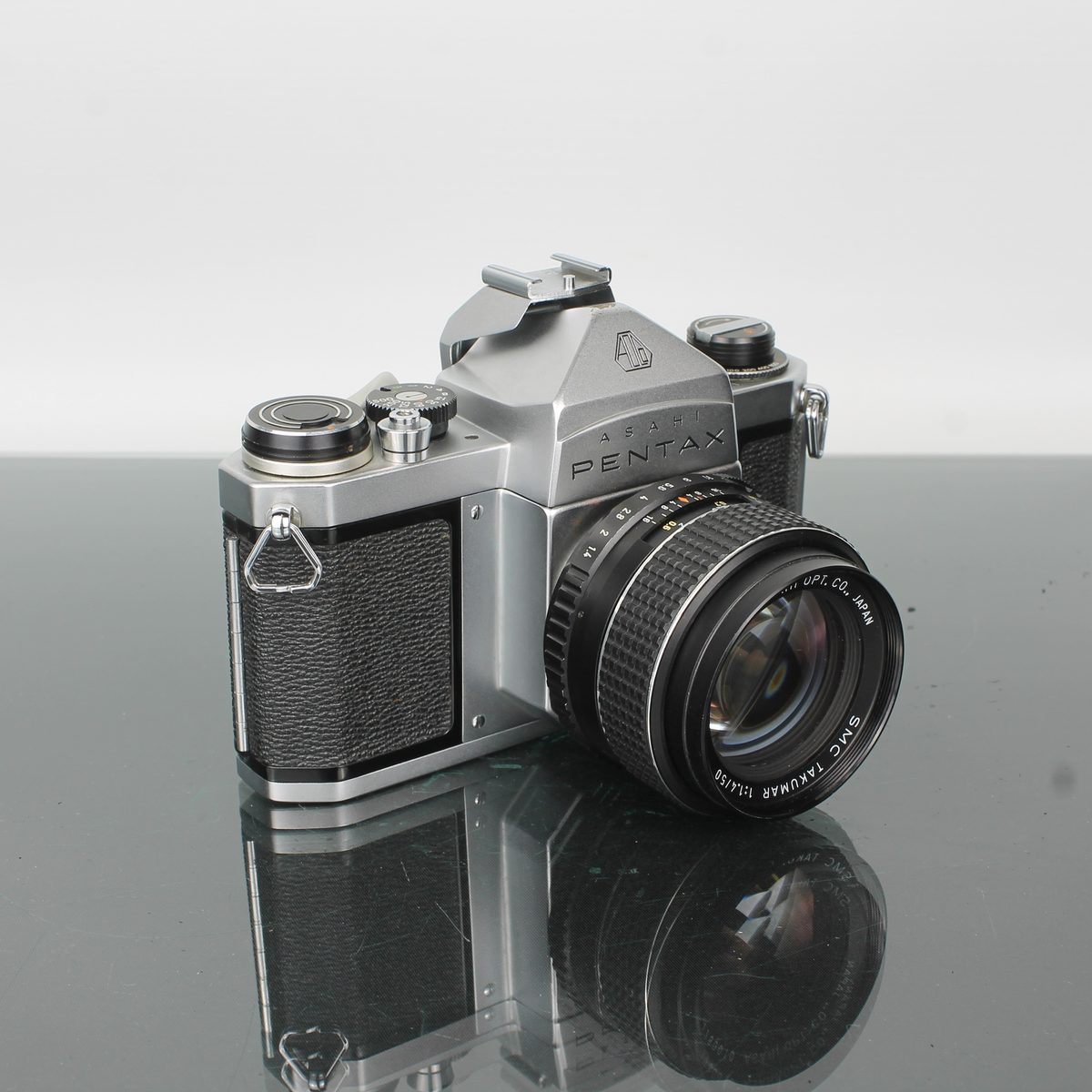 Asahi Pentax + SMC Takumar 1:1.4/50
