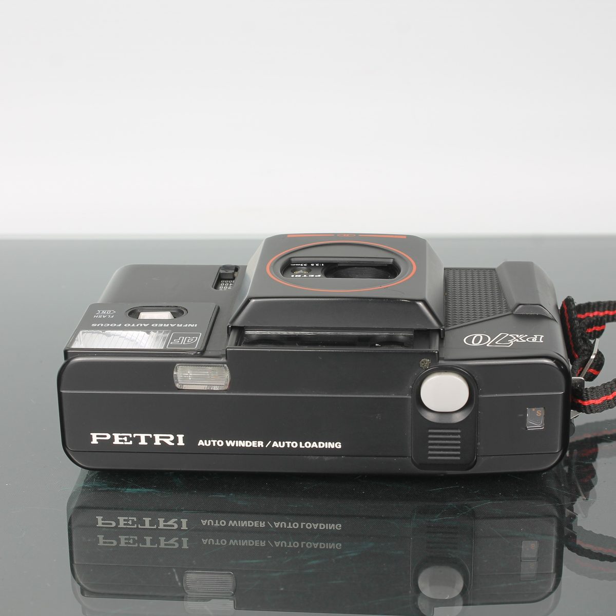 Petri PX70 + Petri 33mm f/3.5
