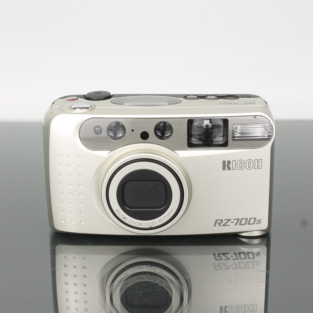 Ricoh RZ-700s