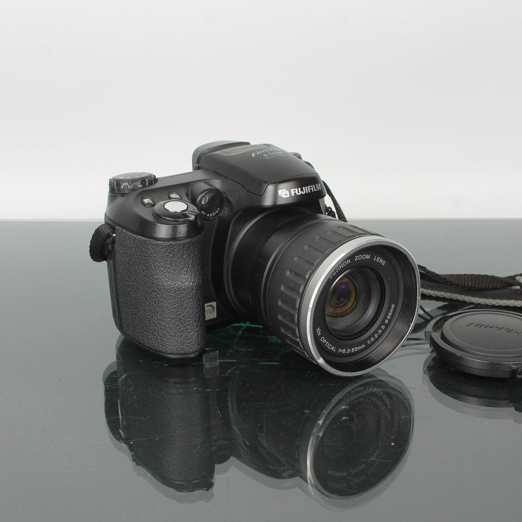 Fujifilm FinePix S5600
