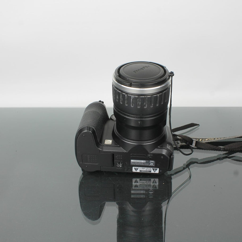 Fujifilm FinePix S5600