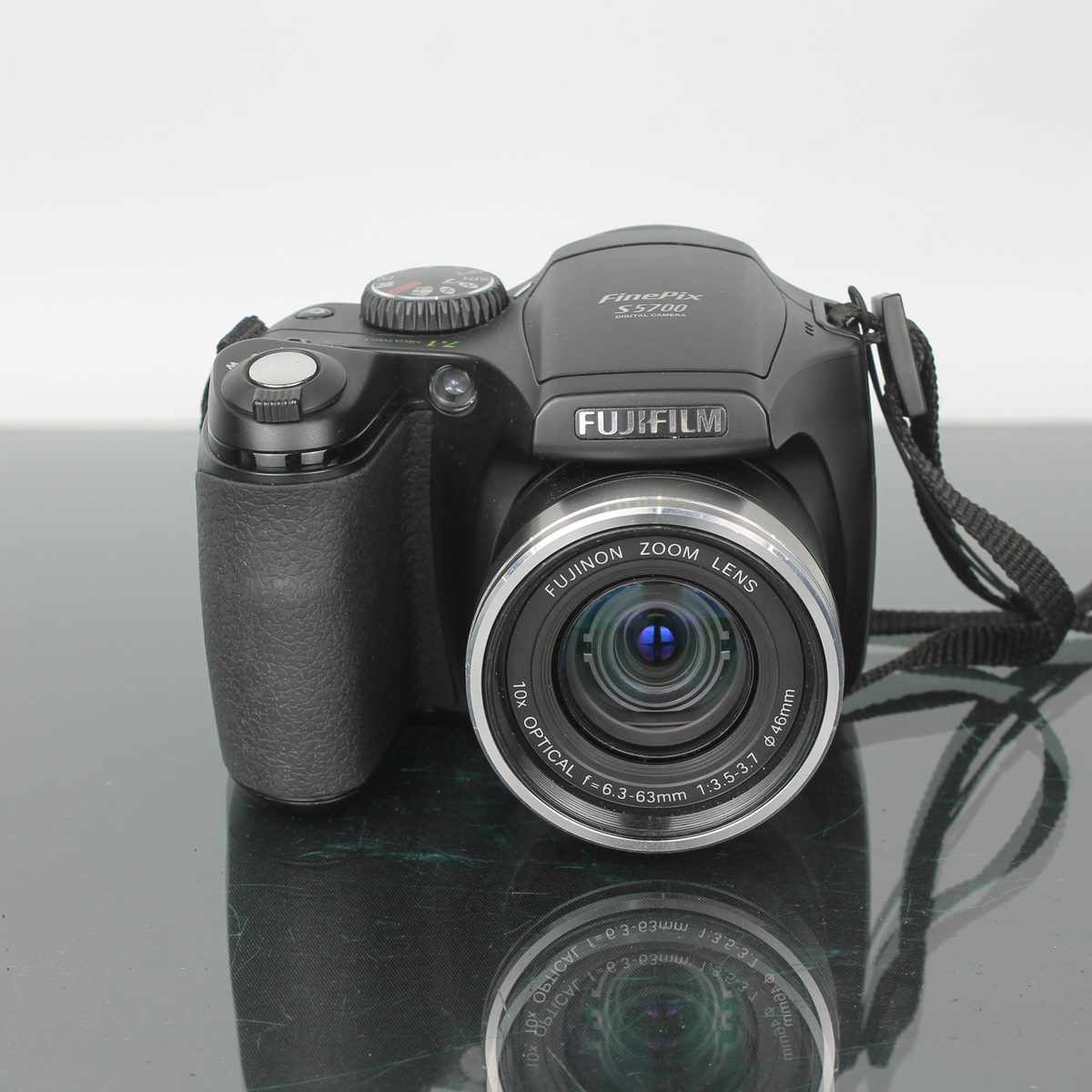 Fujifilm FinePix S5700