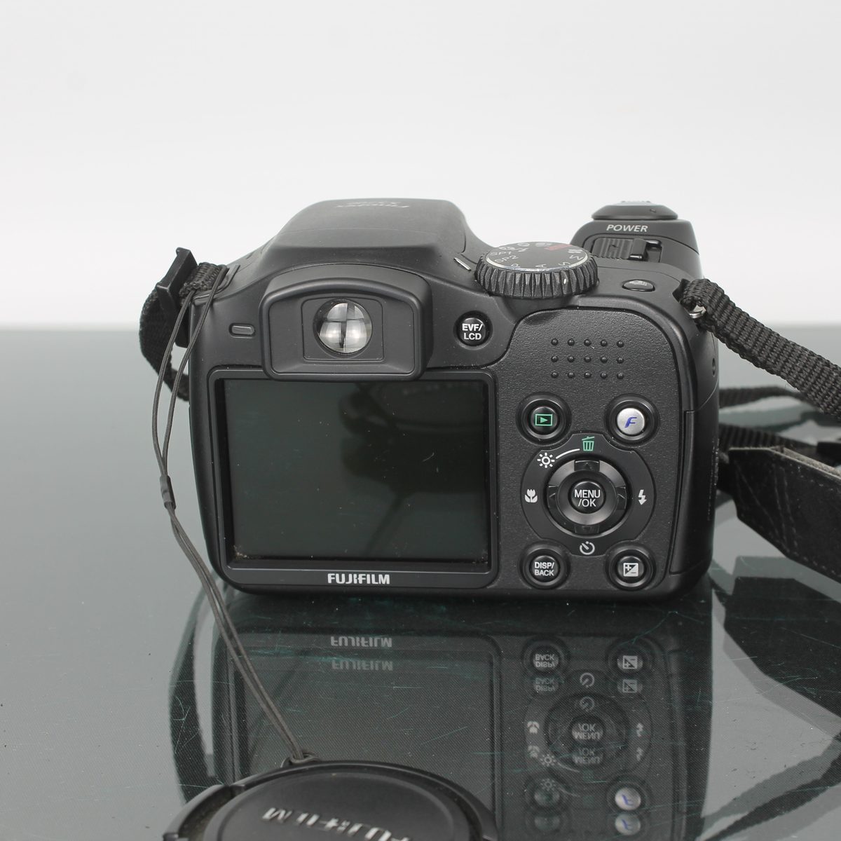 Fujifilm FinePix S5700