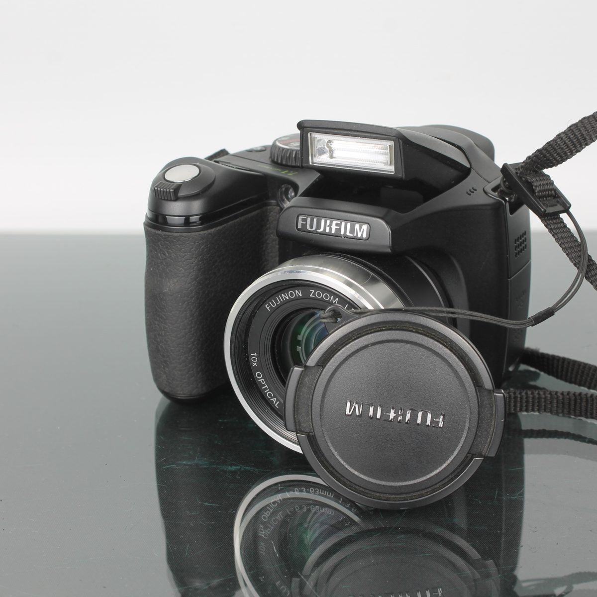 Fujifilm FinePix S3700 Superzoom Bridge Digital Camera – Dutch|Thrift