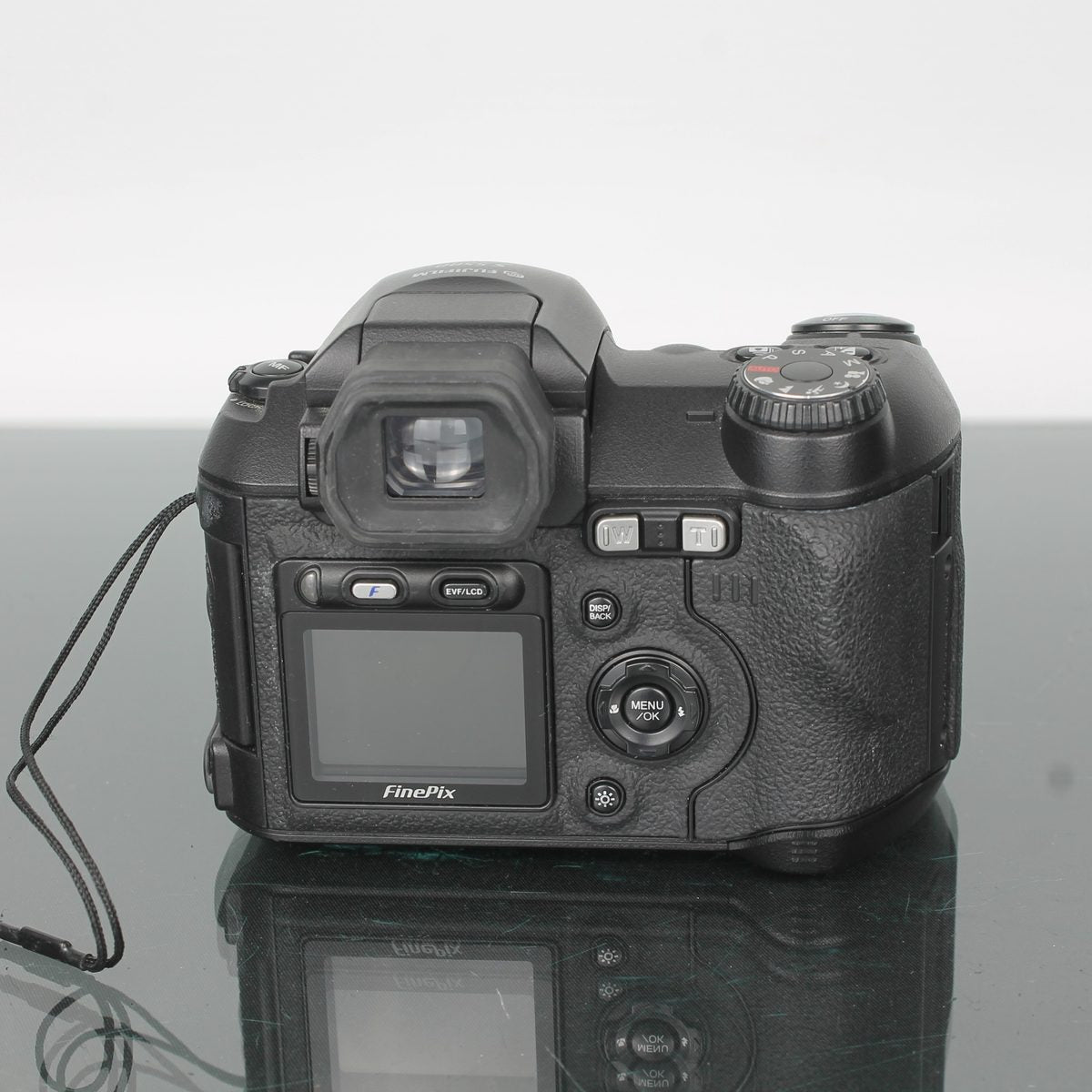 FUJIFILM S5500