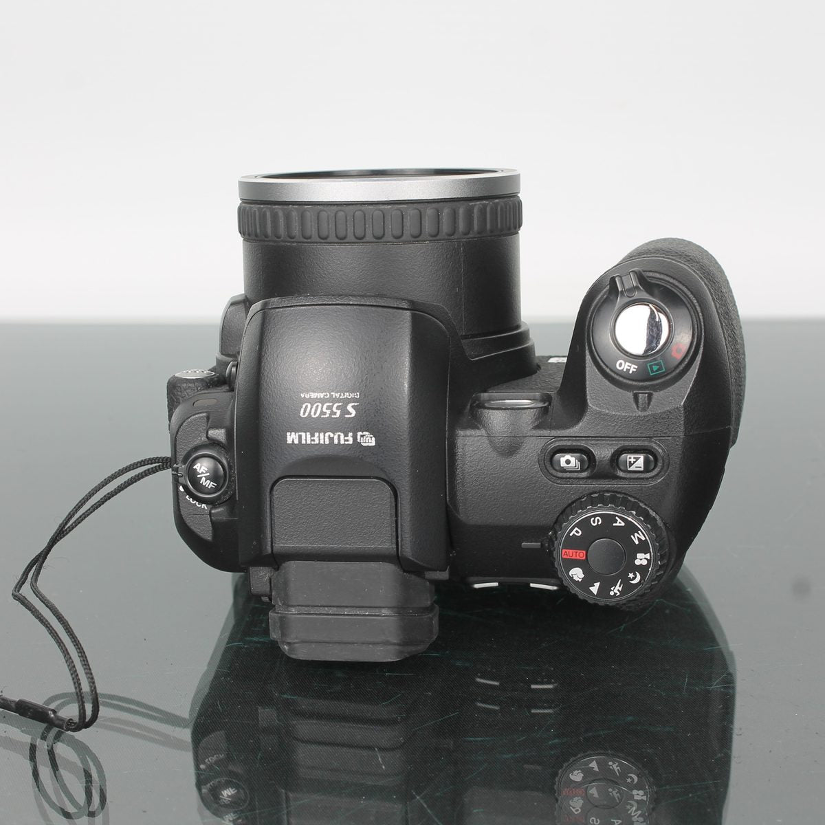 FUJIFILM S5500