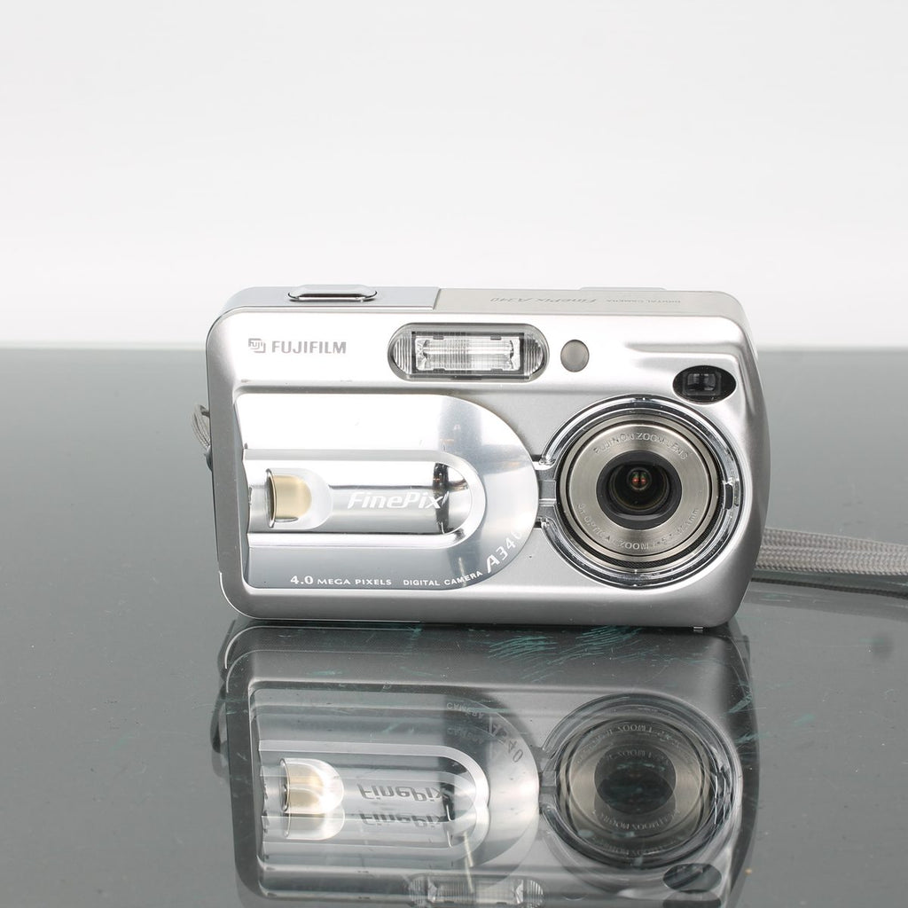 FUJIFILM FinePix A340