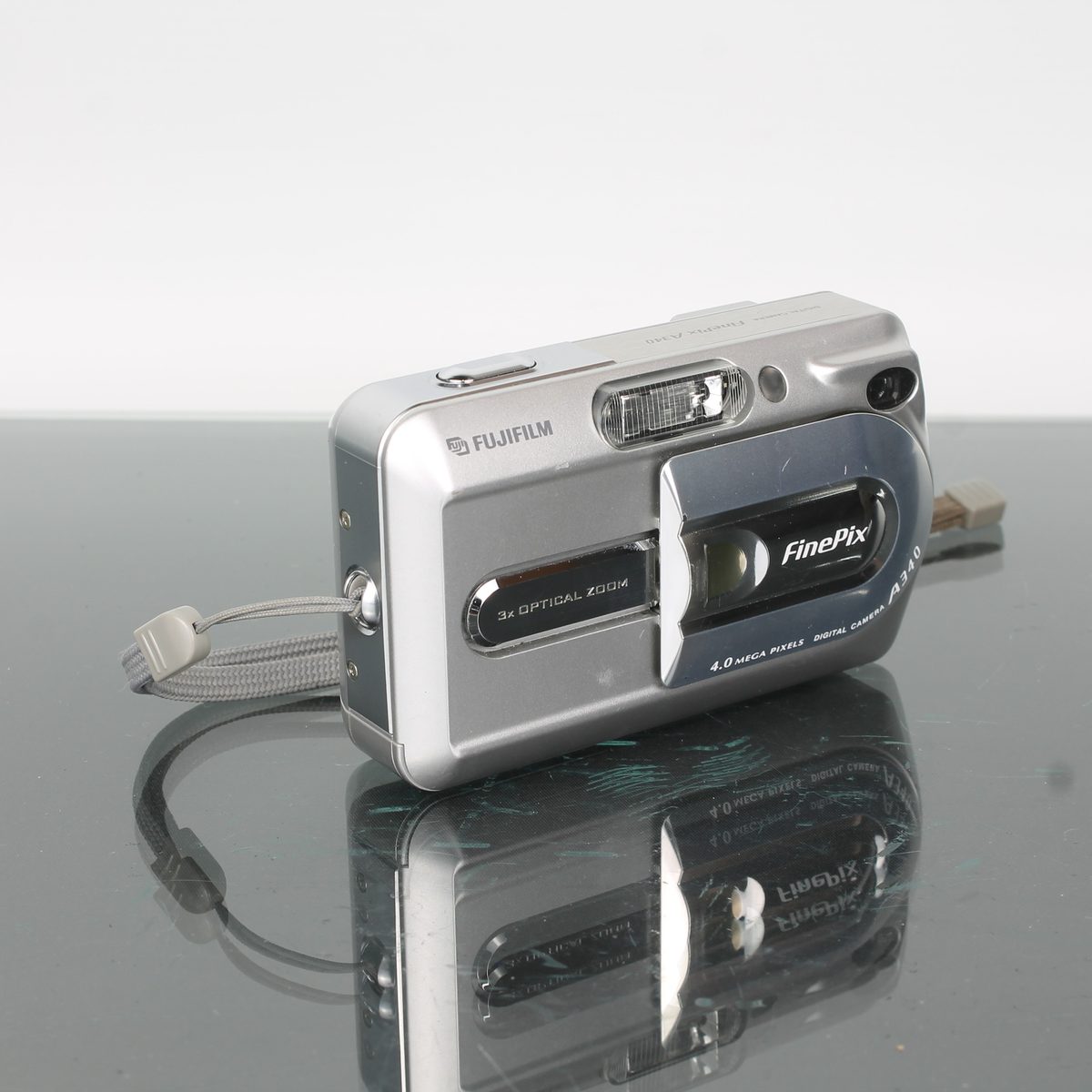 FUJIFILM FinePix A340