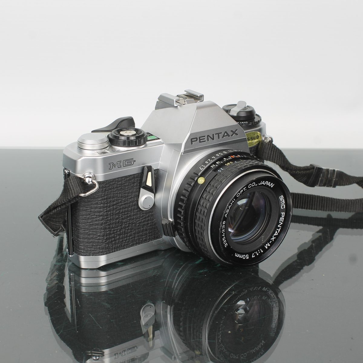 Pentax MG