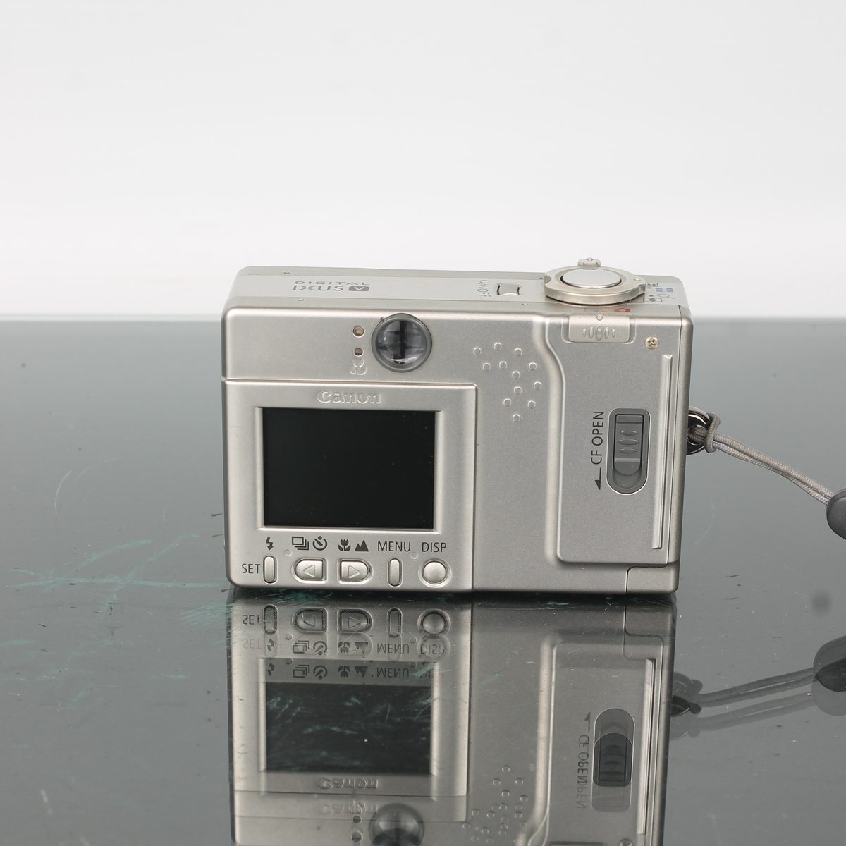 Canon Digital IXUS V