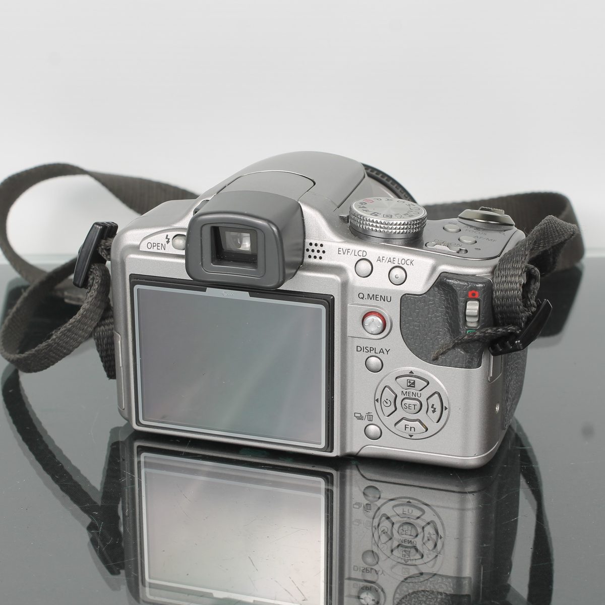 Panasonic Lumix DMC-FZ28